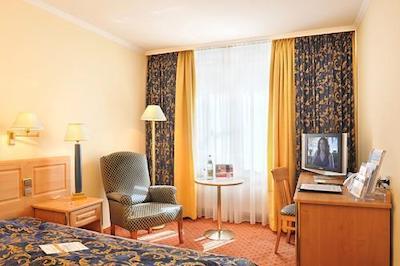 تاپ سیتی لاین کنراد-هتل د ویل مونچن