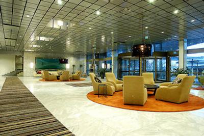 هیلتون هلسینکی کلستاجتورپا