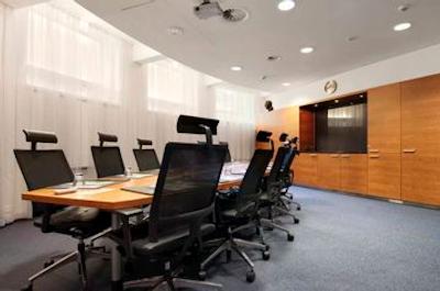 هیلتون هلسینکی کلستاجتورپا