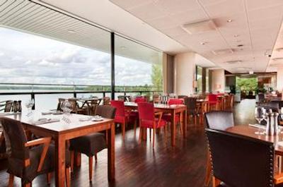 هیلتون هلسینکی کلستاجتورپا