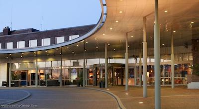 هیلتون هلسینکی کلستاجتورپا