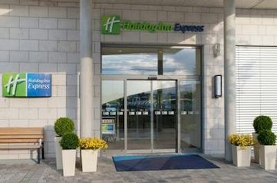 هالیدی این اکسپرس نورنبرگ-شواباخ