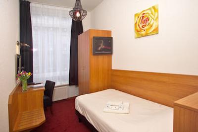 نیکولاس ویتسن