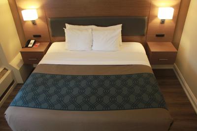 اکنو لودج این اند سویتس داون تاون