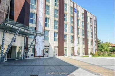 آیدیا هتل پلاس میلانو مالپنسا ایرپورت