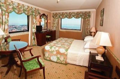 دوم پدرو پالاس