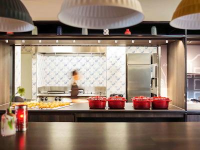 آیبیس آمستردام سنتر استاپرا