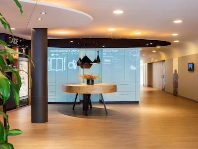 آیبیس آمستردام سنتر استاپرا