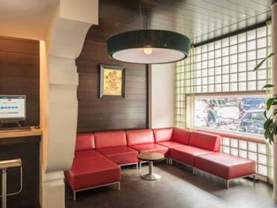 آیبیس آمستردام سنتر استاپرا