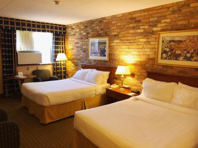 هالیدی این اکسپرس تورنتو-ایست اسکاربرو