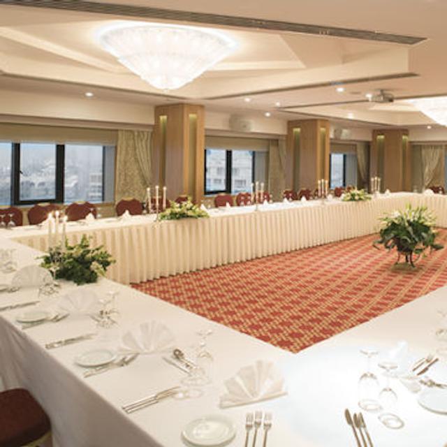 موونپیک هتل ازمیر