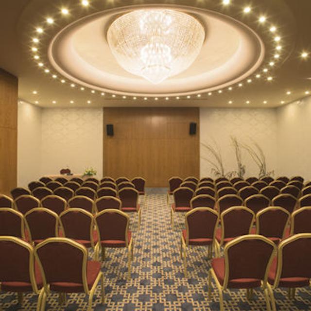 موونپیک هتل ازمیر