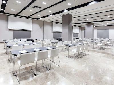 نوتل مادرید سنتر