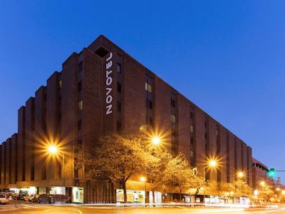 نوتل مادرید سنتر