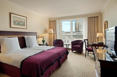 هیلتون آنتورپن