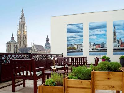 هیلتون آنتورپن