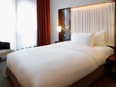 سوفیتل گندرمنمارکت برلین