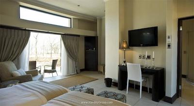 لجند گلف اند سافاری ریزورت