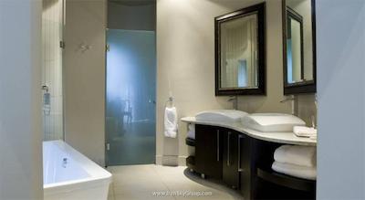 لجند گلف اند سافاری ریزورت