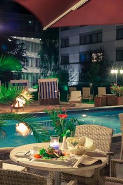 مرکور هتل فرانکفورت اشبورن اوست