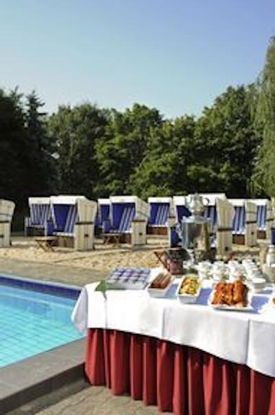 مرکور هتل فرانکفورت اشبورن اوست