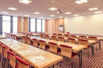 مرکور هتل فرانکفورت اشبورن اوست