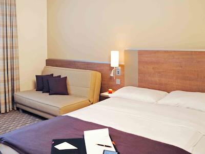 مرکور هتل فرانکفورت اشبورن اوست