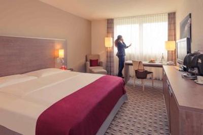 مرکور هتل فرانکفورت اشبورن اوست