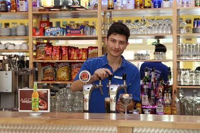 ای اند او وین هاوپتباهنهف