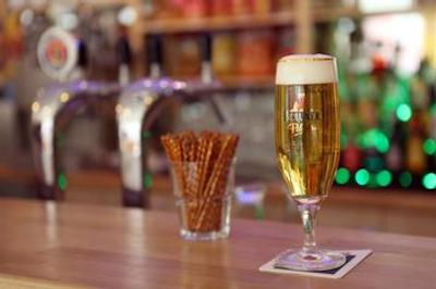 ای اند او وین هاوپتباهنهف