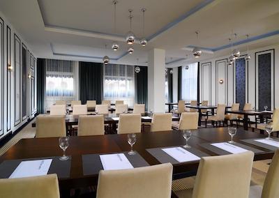 له مریدین گرند