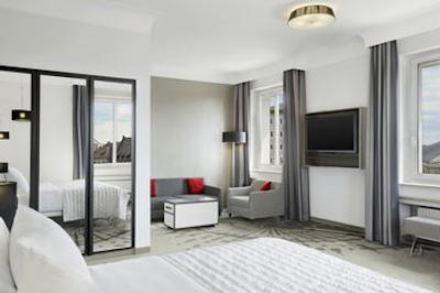 له مریدین گرند