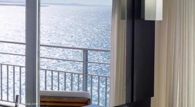 له مریدین نایس