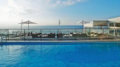 له مریدین نایس