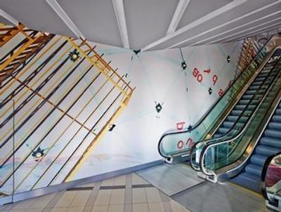 له مریدین نایس