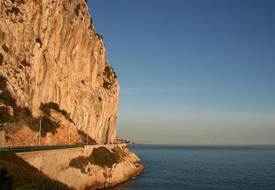 له مریدین نایس