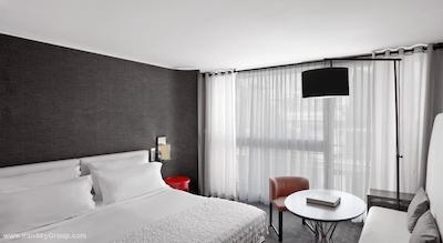 له مریدین نایس