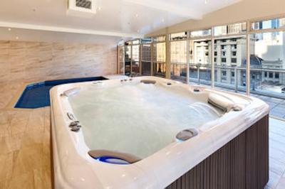 آیبیس استایلس ملبورن، د ویکتوریا هتل