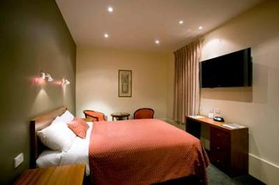 آیبیس استایلس ملبورن، د ویکتوریا هتل