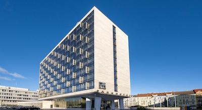 پارکهتل پراها