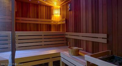 پارکهتل پراها