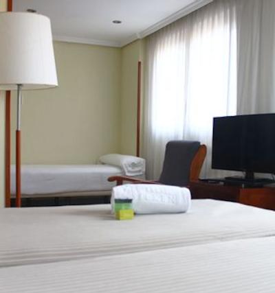 هتل سیلکن تور گاردن