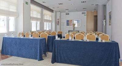 هتل سیلکن تور گاردن