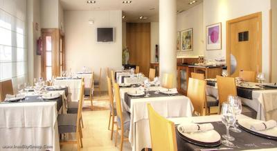 هتل سیلکن تور گاردن