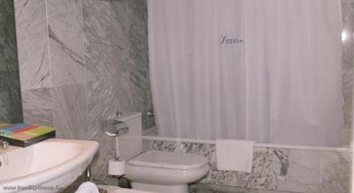 هتل سیلکن تور گاردن