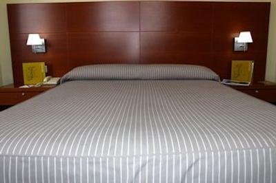 هتل سیلکن تور گاردن