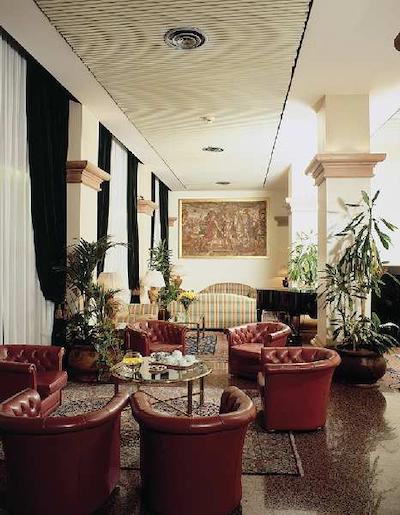 فور پوینتس بای شرایتون میلان سنتر