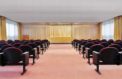 فور پوینتس بای شرایتون میلان سنتر