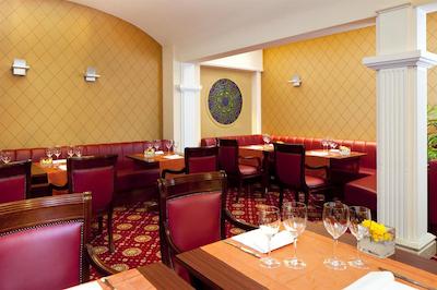 فور پوینتس بای شرایتون میلان سنتر