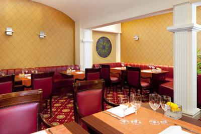 فور پوینتس بای شرایتون میلان سنتر